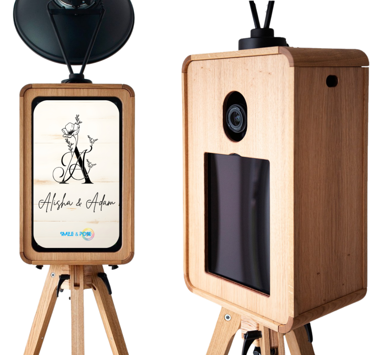smile-and-pose-Photo-Booth-Hire-Manchester-vintage-glamour-photobooth-custom-branded-icon