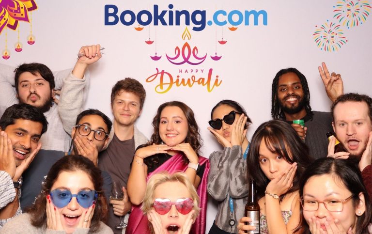 Smile-and-pose-Photo-Booth-Hire-Manchester-corporate-event-Diwali-party-corporate